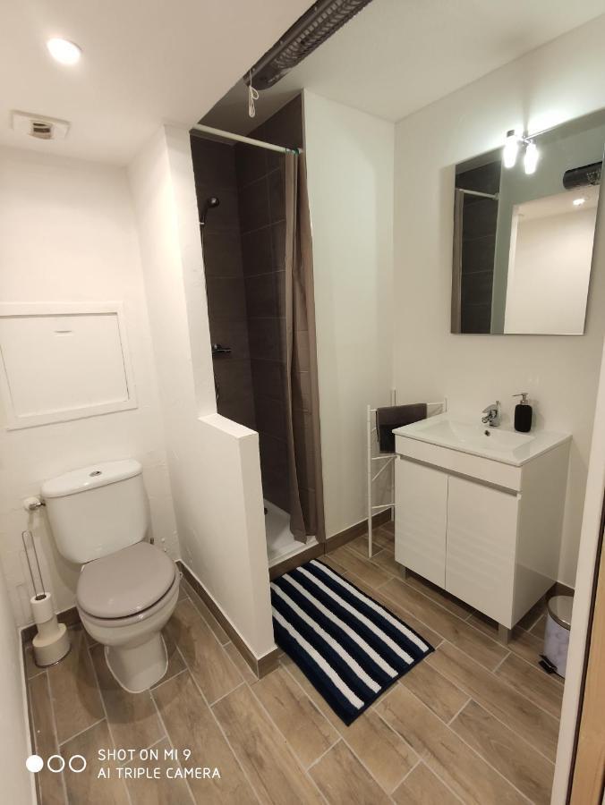 Appartement Cosy A 50M De La Plage Кан Екстериор снимка