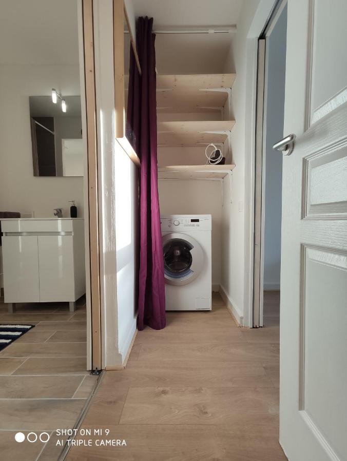 Appartement Cosy A 50M De La Plage Кан Екстериор снимка