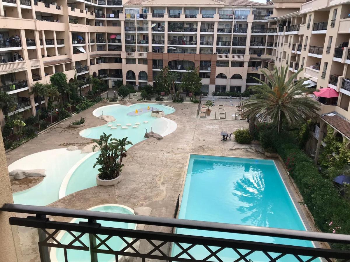 Appartement Cosy A 50M De La Plage Кан Екстериор снимка
