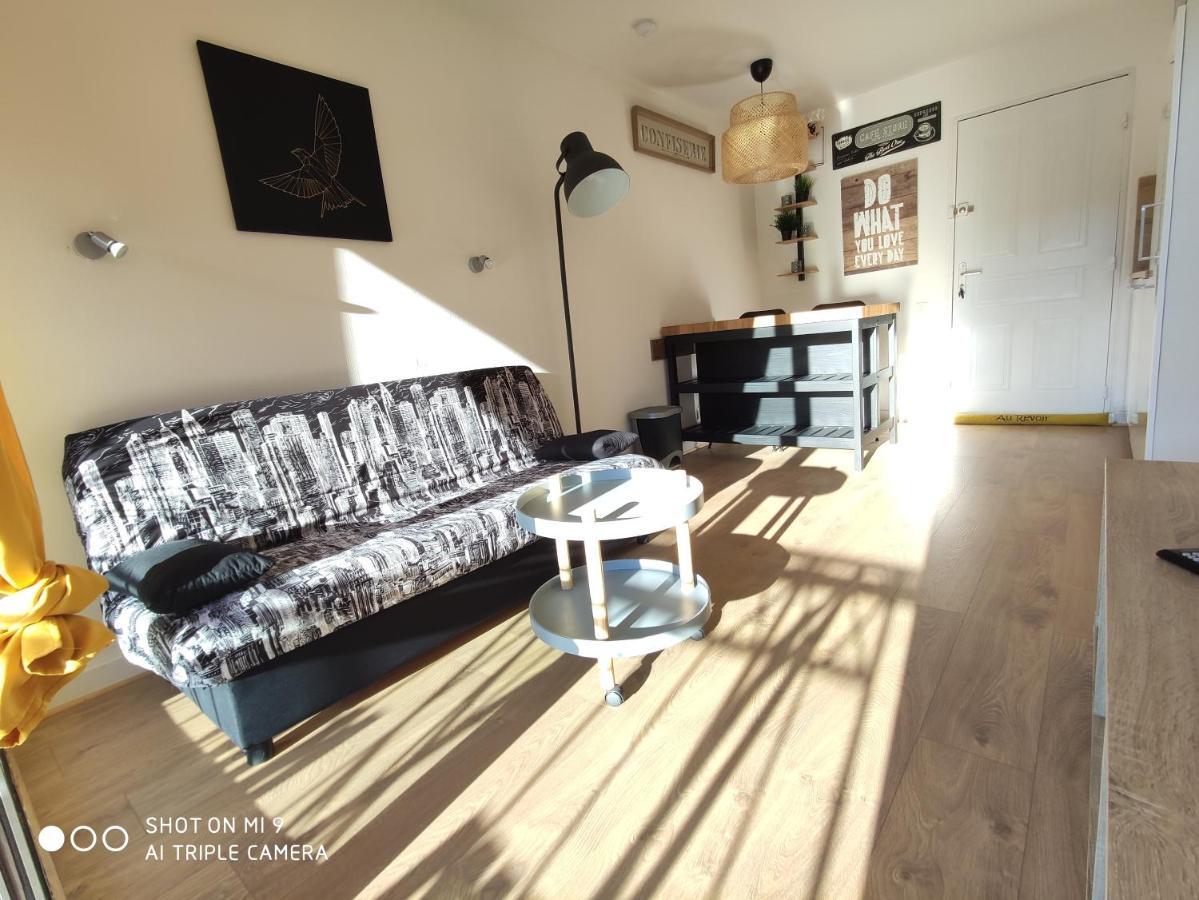 Appartement Cosy A 50M De La Plage Кан Екстериор снимка